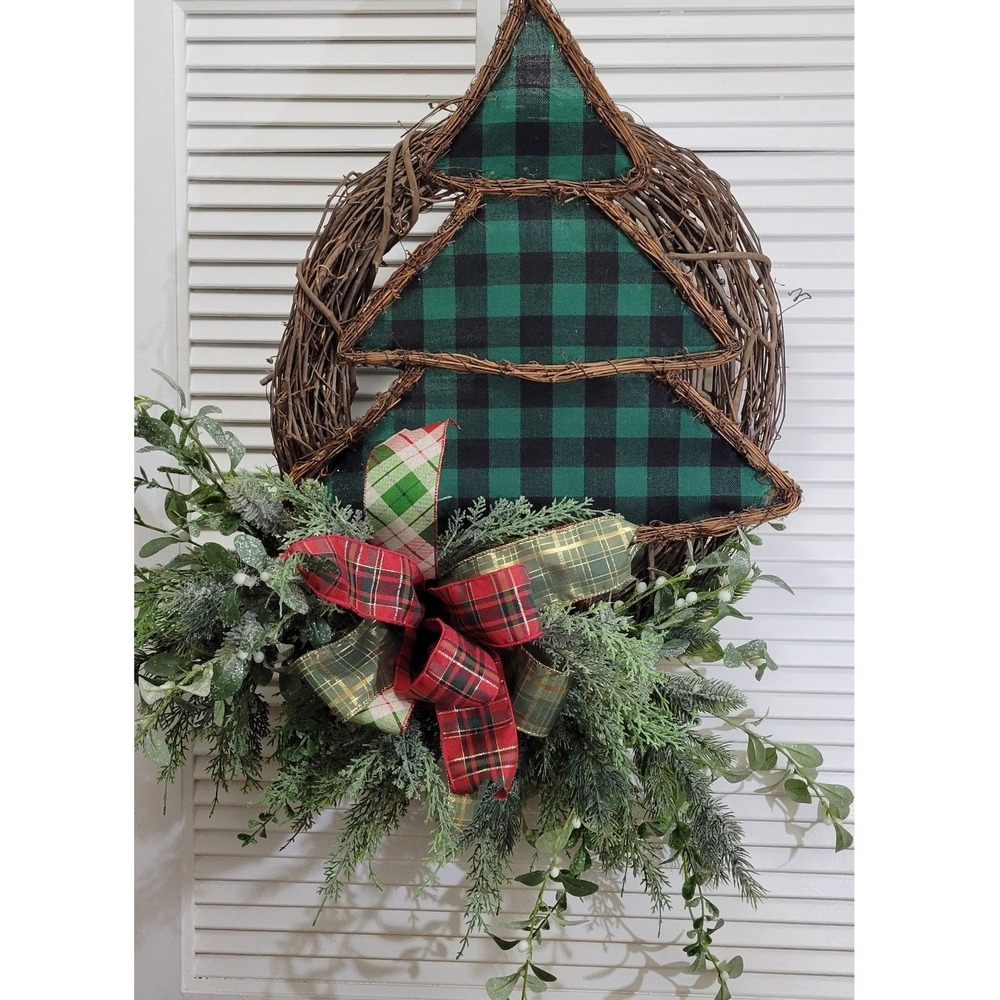 Rustic Wreath Natural Grapevine Green Buffalo Plaid Christmas one of a kind